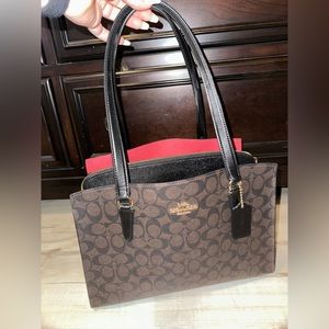 Coach Tatum Carryall